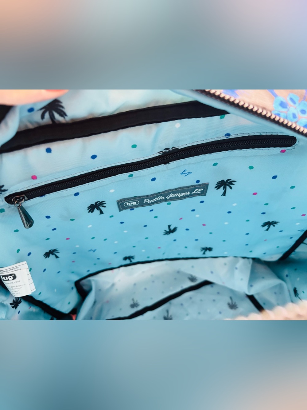 MAKE AN OFFER! EUC Lug RESORT BLACK PUDDLE JUMPER Convertible Tote Bag Blue Pink - Picture 11 of 12